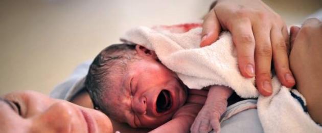 Užitočné tipy pre novorodencov prvé dni doma.  Dieťa po nemocnici - prvé dni dieťaťa