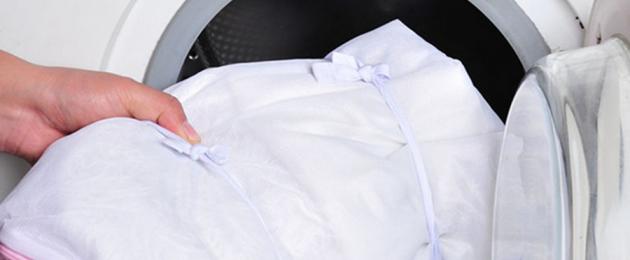 Kako oprati nočne zavese v pisalnem stroju.  Kako oprati zavese v pralnem stroju: preprosti nasveti