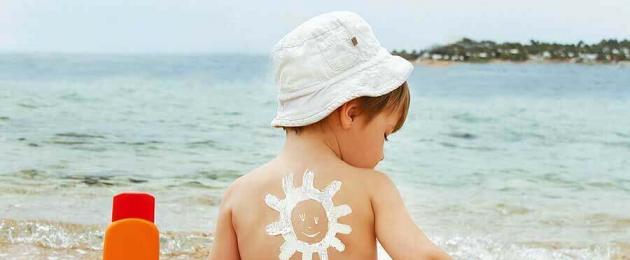 Je sonce škodljivo za otroke?  Koliko se lahko otrok sonči?