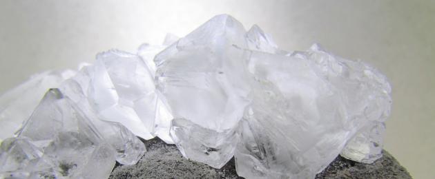 Deo crystal alva kristal deo stick sensitive.  Natural Deo Crystal Styx