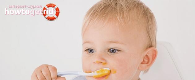 Kdy naučit dítě držet lžíci.  Jak naučit dítě jíst samostatně lžící: základní pravidla